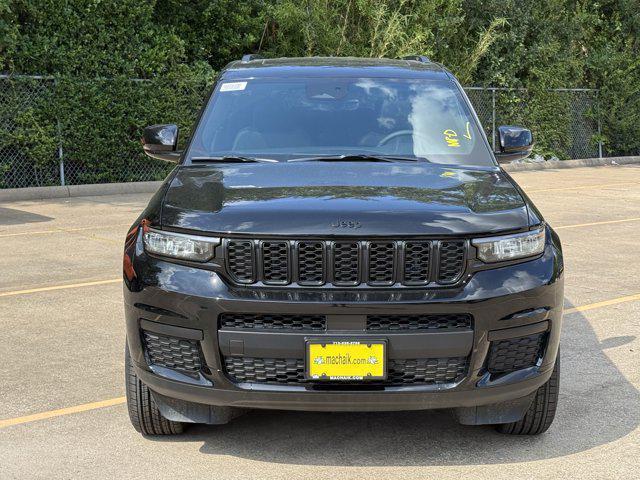 new 2025 Jeep Grand Cherokee L car, priced at $39,885