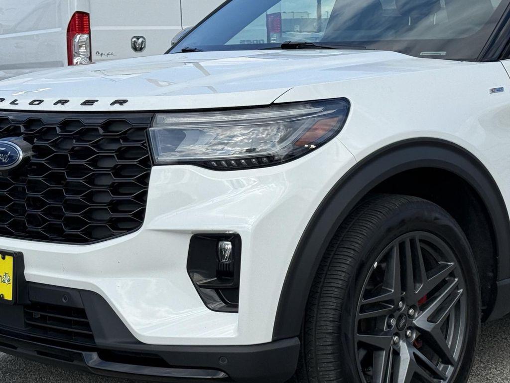 used 2025 Ford Explorer car, priced at $41,000