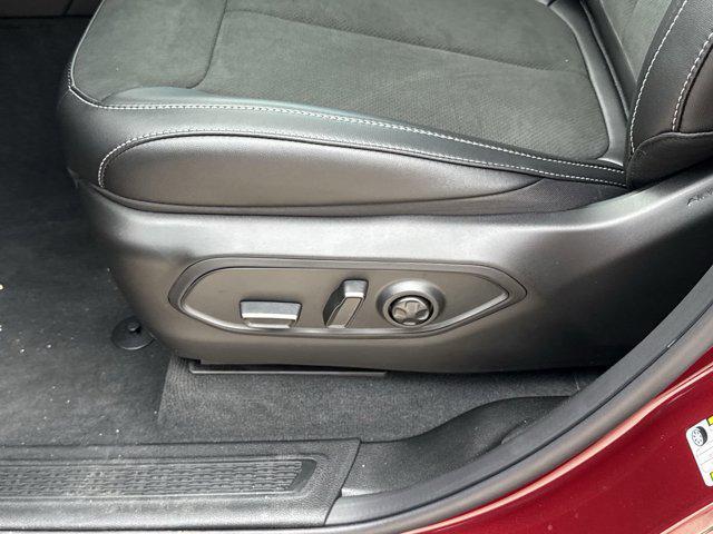 new 2025 Jeep Grand Cherokee L car, priced at $37,985
