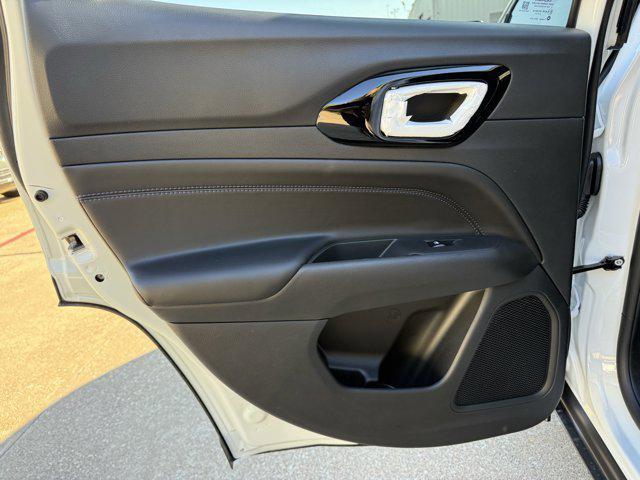 new 2026 Jeep Compass car, priced at $28,995