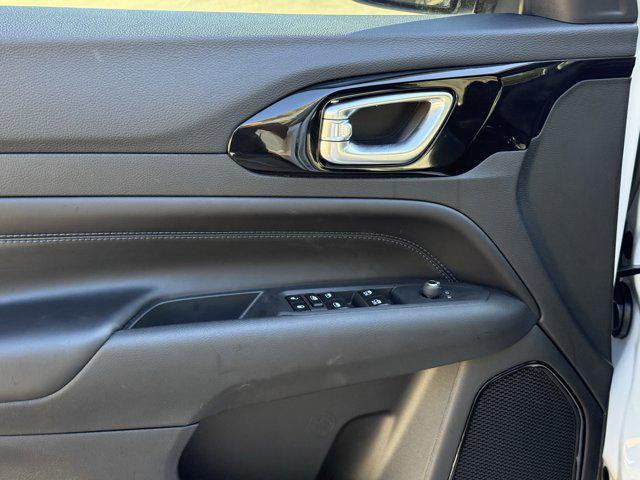 new 2026 Jeep Compass car, priced at $28,995