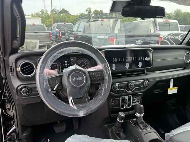 new 2025 Jeep Gladiator car, priced at $41,471