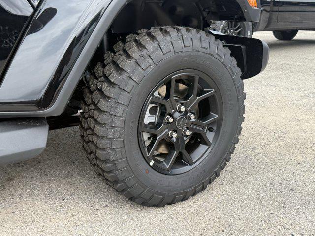 new 2025 Jeep Gladiator car, priced at $41,471