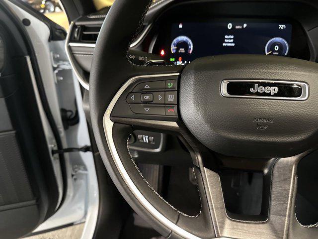 new 2024 Jeep Grand Cherokee L car, priced at $40,009