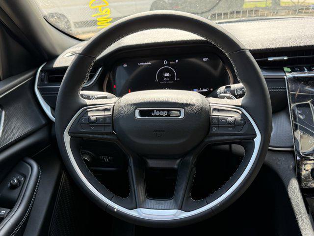 new 2025 Jeep Grand Cherokee L car, priced at $40,010
