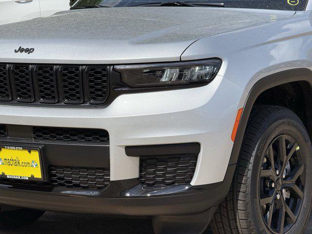 new 2025 Jeep Grand Cherokee L car, priced at $40,010