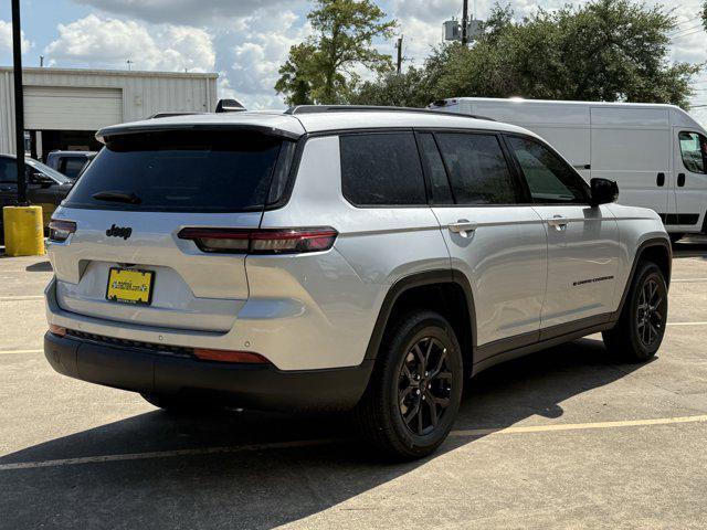 new 2025 Jeep Grand Cherokee L car, priced at $40,010