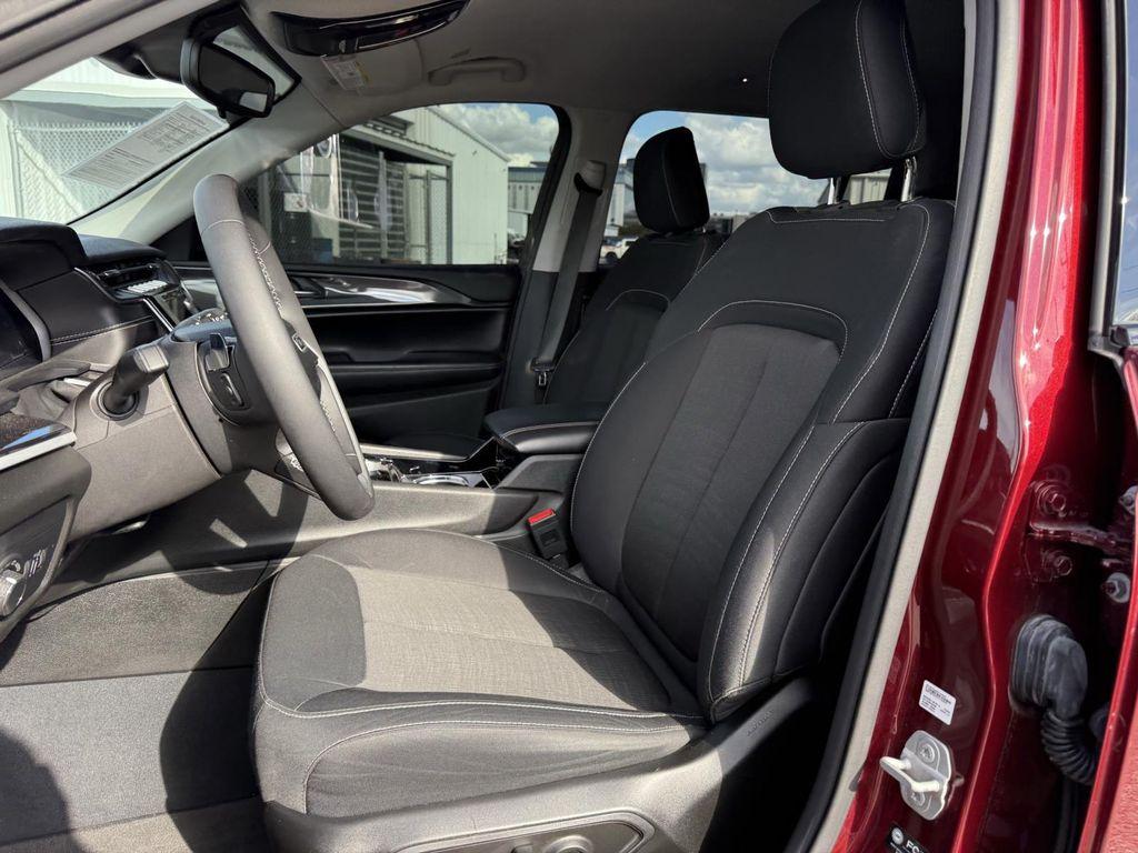 used 2023 Jeep Grand Cherokee L car, priced at $28,500