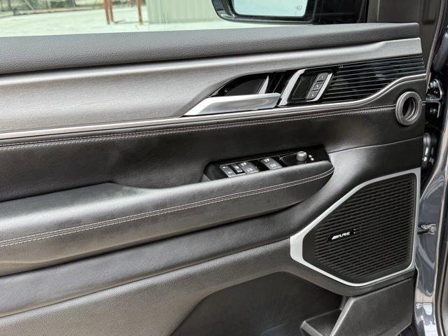 new 2025 Jeep Wagoneer L car, priced at $67,502