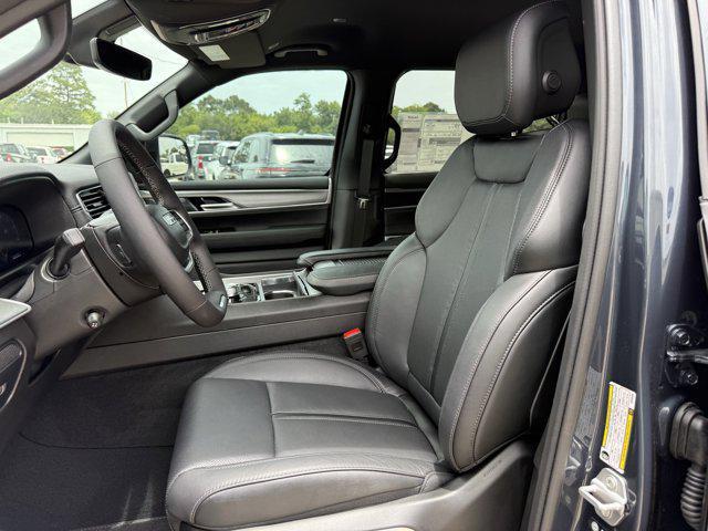 new 2025 Jeep Wagoneer L car, priced at $67,502