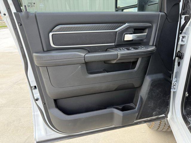 new 2025 Ram 2500 car, priced at $63,725