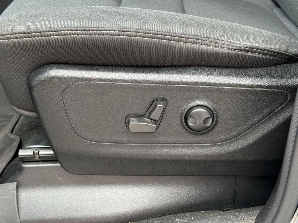 used 2022 Ram 1500 car, priced at $30,000