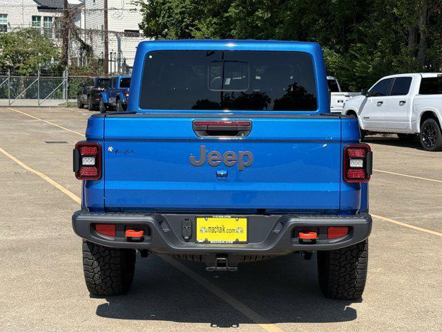 new 2025 Jeep Gladiator car, priced at $45,508