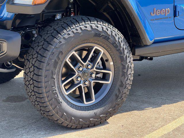 new 2025 Jeep Gladiator car, priced at $45,508