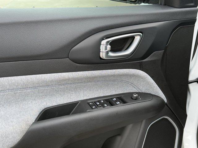 new 2025 Jeep Compass car, priced at $24,507
