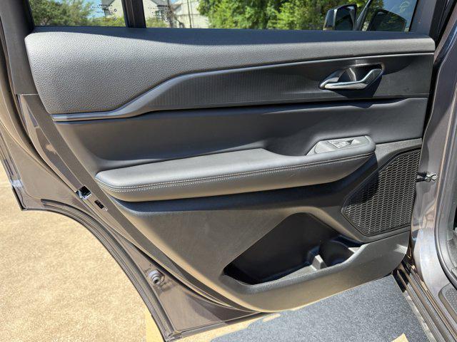 new 2025 Jeep Grand Cherokee L car, priced at $36,941