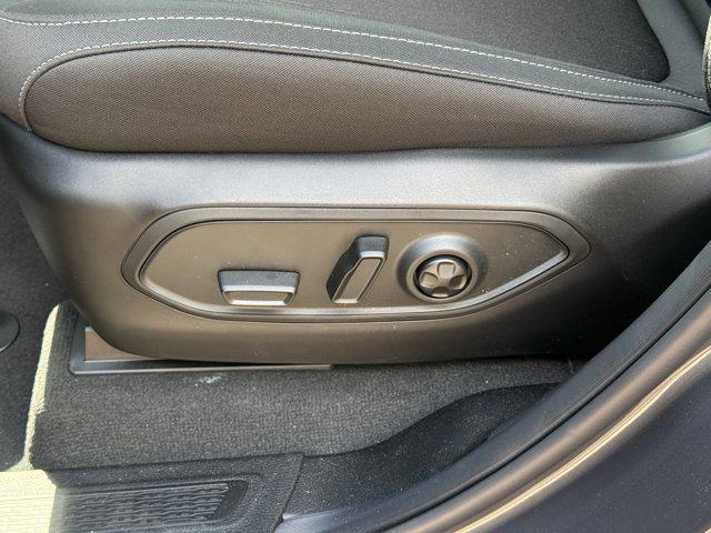 new 2025 Jeep Grand Cherokee car, priced at $34,447