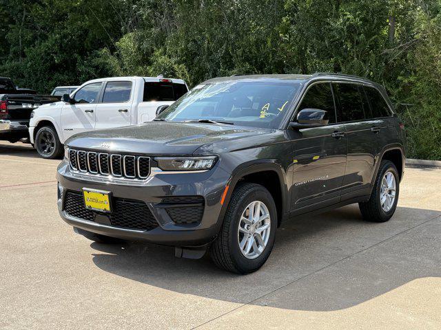 new 2025 Jeep Grand Cherokee car, priced at $34,447
