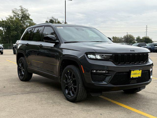 new 2025 Jeep Grand Cherokee car, priced at $45,824