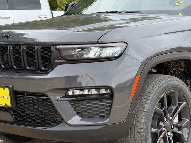 new 2025 Jeep Grand Cherokee car, priced at $45,824