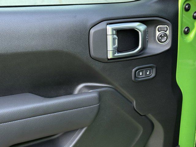 new 2025 Jeep Gladiator car, priced at $34,345