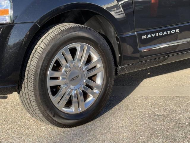 used 2014 Lincoln Navigator car, priced at $14,500