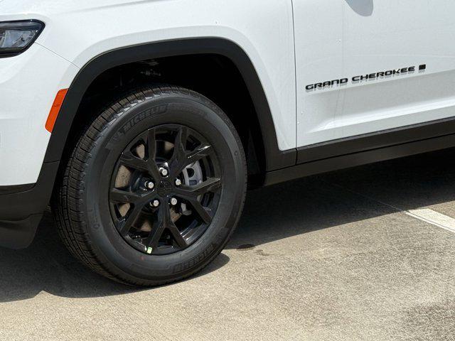 new 2025 Jeep Grand Cherokee L car, priced at $36,179