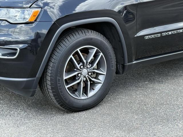 used 2018 Jeep Grand Cherokee car, priced at $18,500