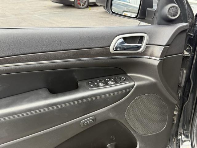 used 2018 Jeep Grand Cherokee car, priced at $18,500