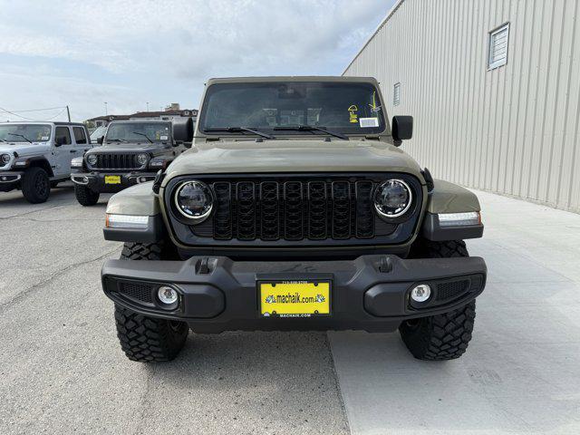 new 2025 Jeep Gladiator car, priced at $38,764