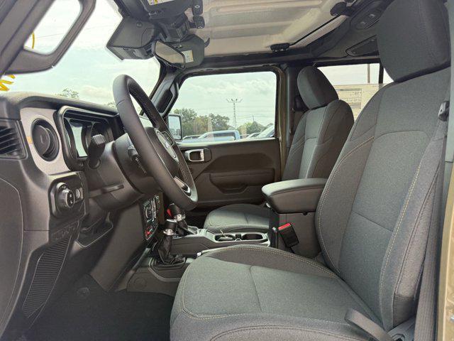 new 2025 Jeep Gladiator car, priced at $38,764