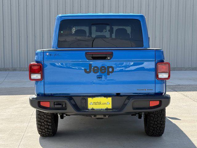 new 2025 Jeep Gladiator car, priced at $38,448