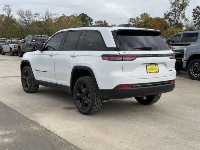 new 2025 Jeep Grand Cherokee car, priced at $37,773