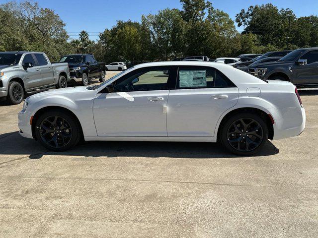 new 2023 Chrysler 300 car, priced at $28,776