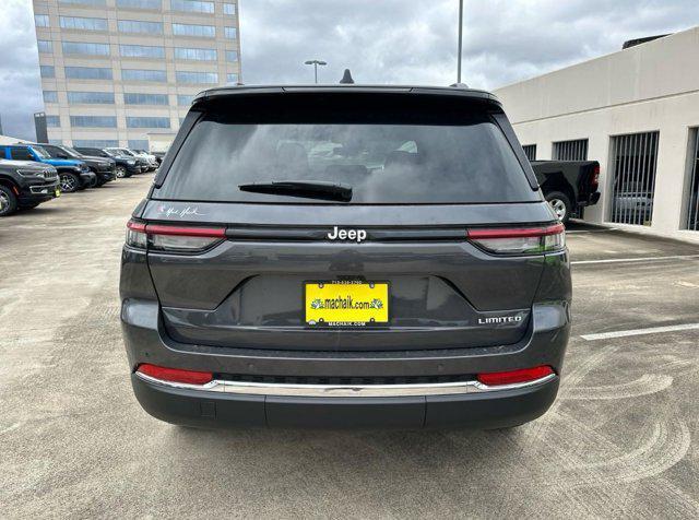 new 2024 Jeep Grand Cherokee car, priced at $41,621