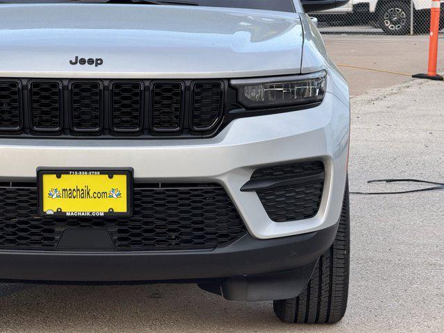 new 2025 Jeep Grand Cherokee car, priced at $37,044