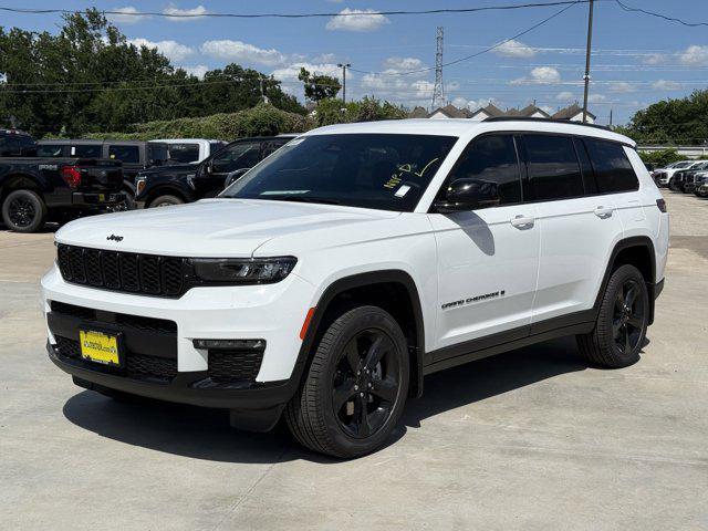 new 2025 Jeep Grand Cherokee L car, priced at $41,562