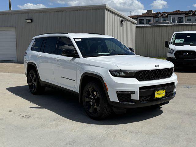 new 2025 Jeep Grand Cherokee L car, priced at $41,562