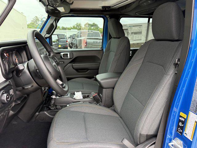 new 2025 Jeep Gladiator car, priced at $34,225