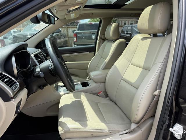 used 2015 Jeep Grand Cherokee car, priced at $13,000