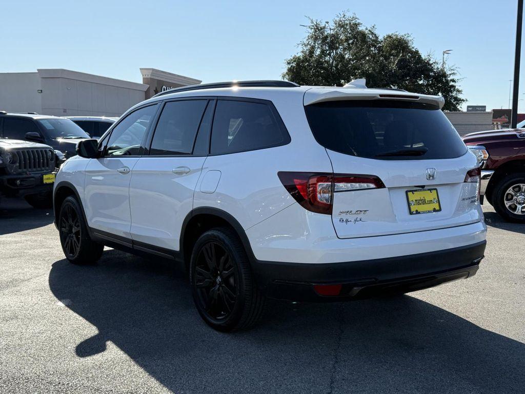 used 2022 Honda Pilot car, priced at $35,000