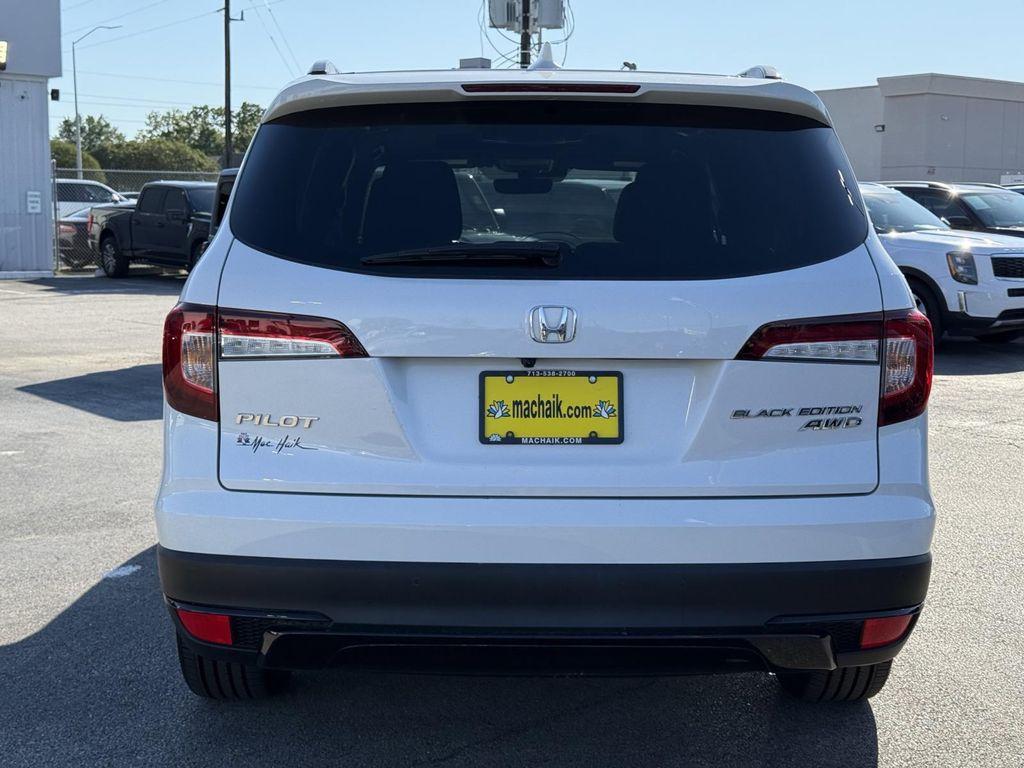used 2022 Honda Pilot car, priced at $35,000