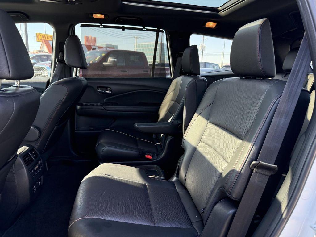 used 2022 Honda Pilot car, priced at $35,000
