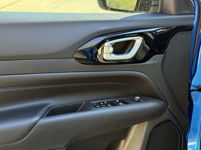 new 2026 Jeep Compass car, priced at $28,930