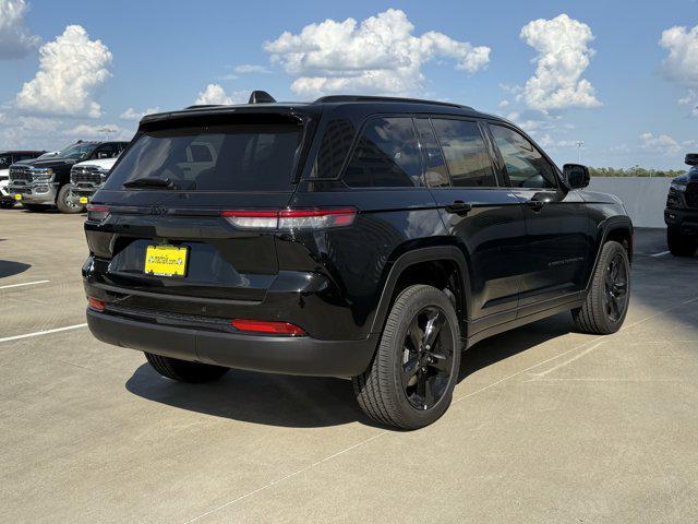 new 2025 Jeep Grand Cherokee car, priced at $35,084
