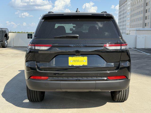 new 2025 Jeep Grand Cherokee car, priced at $35,084