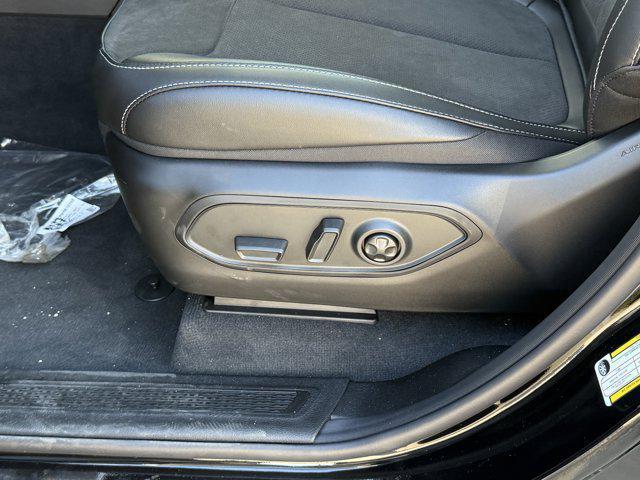 new 2025 Jeep Grand Cherokee car, priced at $35,084