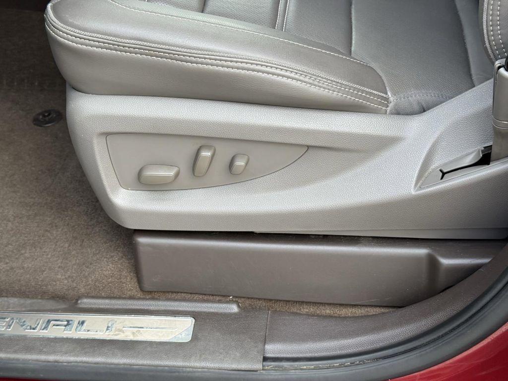 used 2018 GMC Yukon car, priced at $28,500