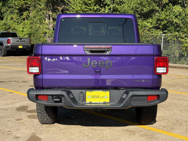 new 2026 Jeep Gladiator car, priced at $46,372