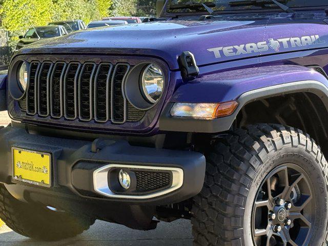 new 2026 Jeep Gladiator car, priced at $46,372